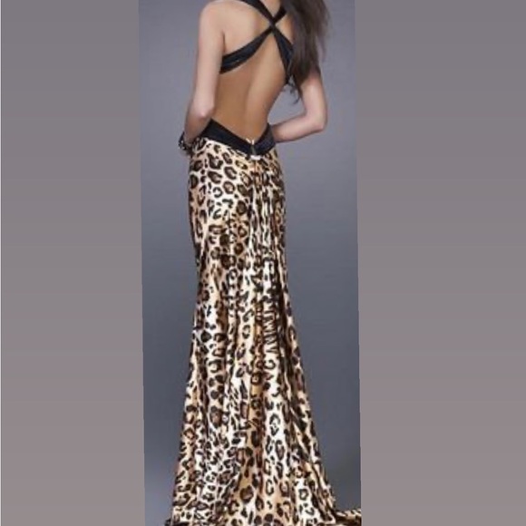 Cache leopard prom dress size 8 - Picture 3 of 4